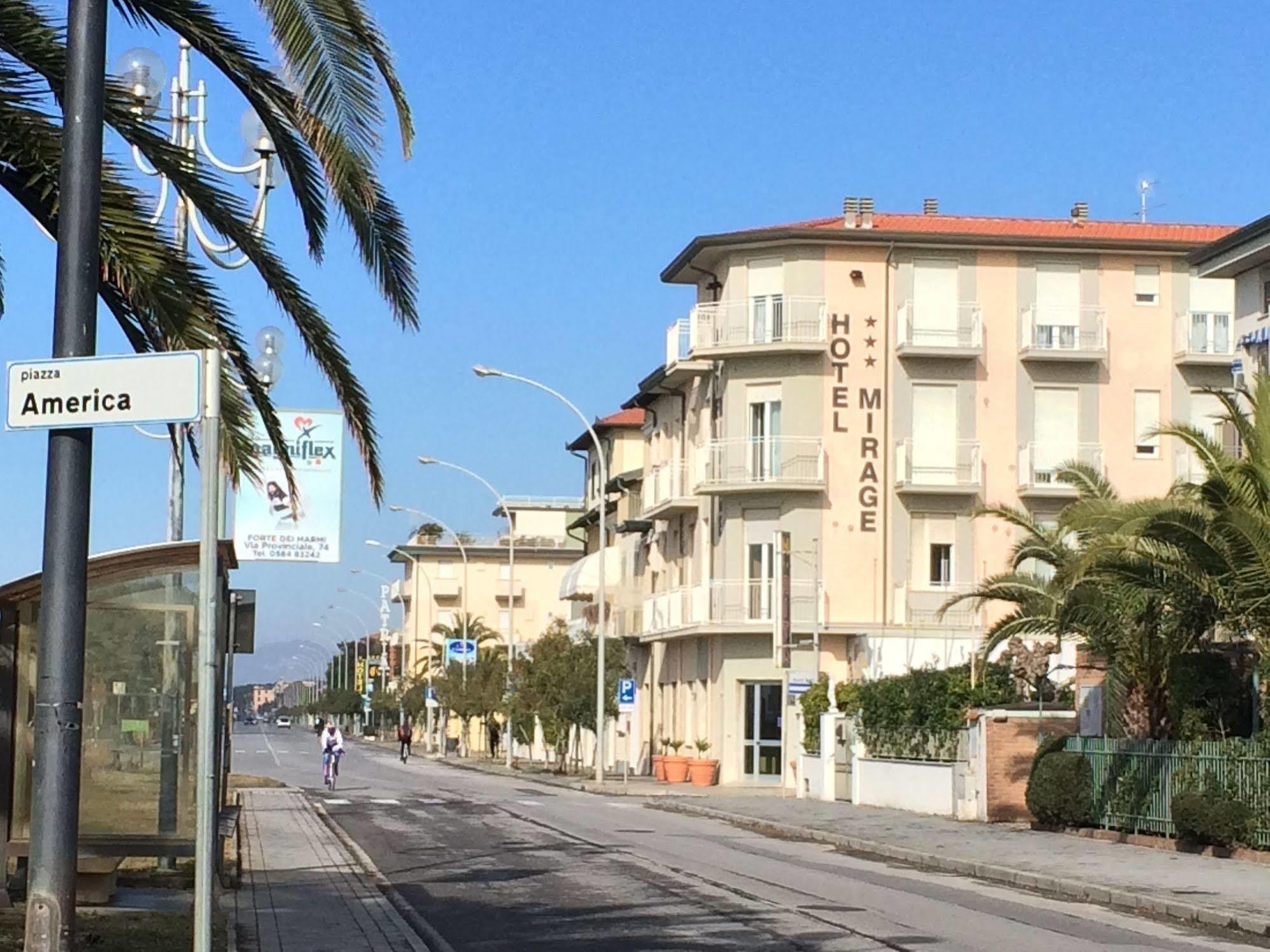 Hotel Mirage Marina di Pietrasanta Extérieur photo